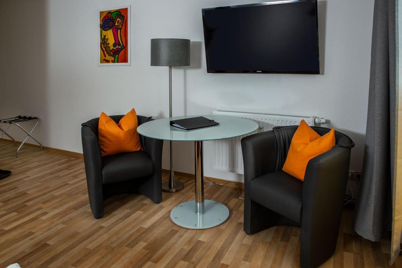 H&H Apartments Im Herzen Der Stadt Super Zentral Ruhig Mit Kochnischen Balkon Oder Empore グライフスヴァルト エクステリア 写真