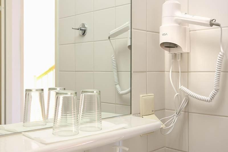 H&H Apartments Im Herzen Der Stadt Super Zentral Ruhig Mit Kochnischen Balkon Oder Empore グライフスヴァルト エクステリア 写真