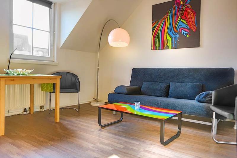 H&H Apartments Im Herzen Der Stadt Super Zentral Ruhig Mit Kochnischen Balkon Oder Empore グライフスヴァルト エクステリア 写真