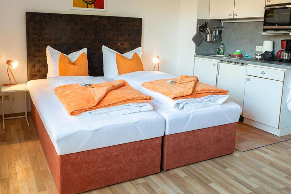 H&H Apartments Im Herzen Der Stadt Super Zentral Ruhig Mit Kochnischen Balkon Oder Empore グライフスヴァルト エクステリア 写真