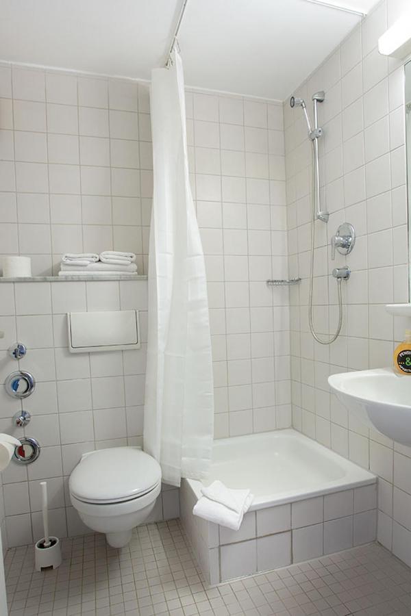 H&H Apartments Im Herzen Der Stadt Super Zentral Ruhig Mit Kochnischen Balkon Oder Empore グライフスヴァルト エクステリア 写真