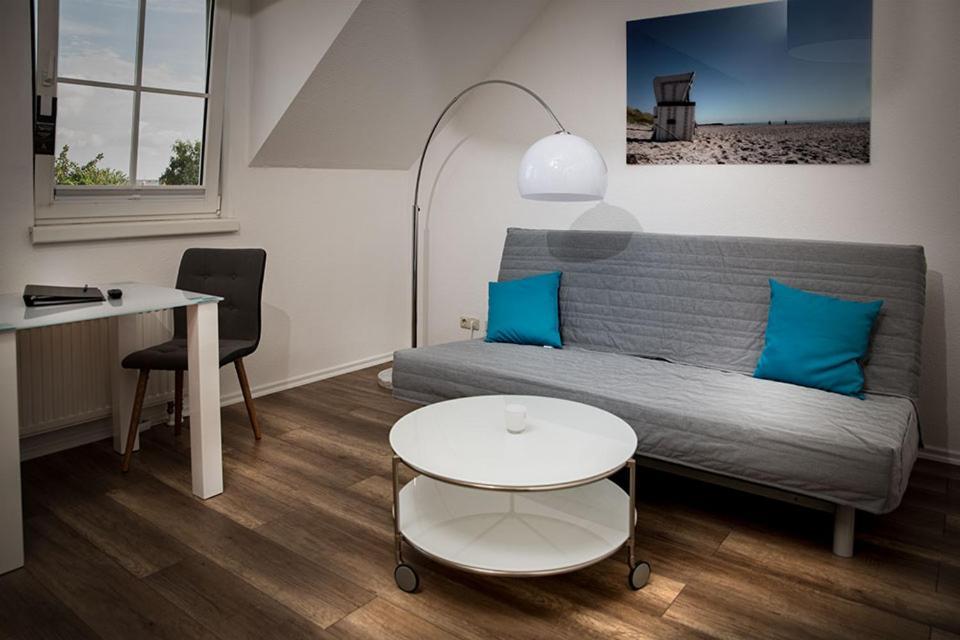 H&H Apartments Im Herzen Der Stadt Super Zentral Ruhig Mit Kochnischen Balkon Oder Empore グライフスヴァルト エクステリア 写真